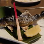 和食処　田舎家 - 鮎の塩焼き