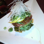 人有喜 蔵 - マグロとアボガドのユッケ