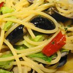 AIDA - 蜆と春キャベツのペペロンチーノ