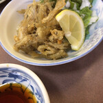 成田家 - イシモチ(テンジクダイ)の唐揚げ