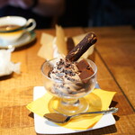 シルスマリア - パフェ