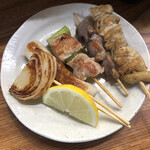 岡室酒店直売所 - 串焼き盛り合わせ