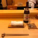 鮨駒 - 先ずは瓶ビール