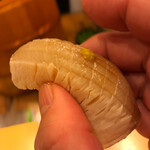 鮨駒 - カジキの握りも珍しいですが、何と１ヶ月寝かせ！ねっとりと絡みつく舌触りが堪りません！