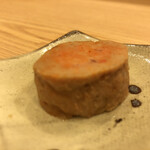 鮨駒 - 2週間寝かせ鮟肝の味噌漬は鮨駒産に来たら食べるべき逸品ですね！秋田の味噌がコレ又良い仕事してるんです！他の味噌ではこうはならないんですよ、、、