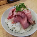 らーめんMAIKAGURA - ローストポークご飯 380円