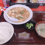 大栄 - 麻婆豆腐定食(ライスハーフ)