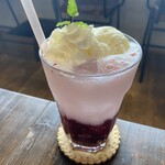 ルナカフェ - 自家製ラズベリークリームソーダー