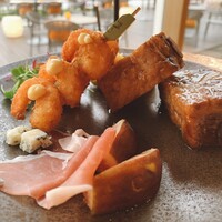 シースケープ テラス・ダイニング - 