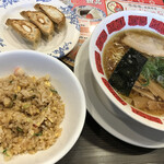 Bamiyan - バーミヤンラーメン と餃子・チャーハン