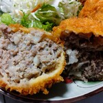 飛騨牛肉のかた山 - 丸メンチカツ断面