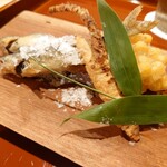 津の守坂 小柴 - 