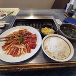 Yakiniku Tougen - 