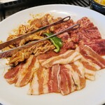 Yakiniku Tougen - 