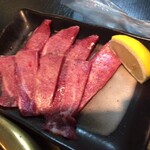 焼肉 やまと - 黒毛和牛セットのタン