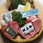 新潟肉と海鮮・50種の地酒 つるまる - 新潟御肉の食べ比べ