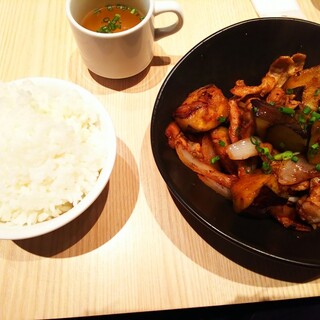 牛たんダイニング ブルズ キッチン_2