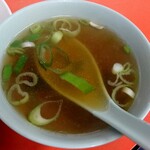 大龍 - 仄かな酸味が味わい深く染みるガラスープ