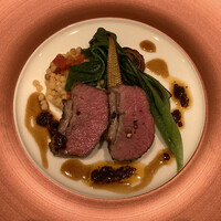 エンパイア・グリル - エンパイア・グリル・ランチ　■ハーブマリネした仔羊背肉のグリル オレンジ香る焦がしエシャロットのコンディメント　(2020/07)