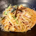 リストランテ 薫 - 道産ホワイトアスパラとグリーンアスパラのトマトクリームパスタ