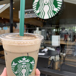 スターバックス・コーヒー - シェイクンほうじ茶ティーラテ
わらびもち追加