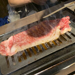 黒毛和牛焼肉 白か黒 - 