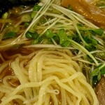 麺処 威吹 - 麺アップ