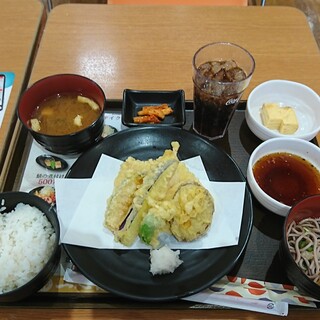 イオンモール高の原内でおすすめのグルメ情報をご紹介 食べログ イオンモール高の原内でおすすめのグルメ情報をご紹介 食べログ