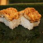吉野鯗 - 鱧の押し寿司（夏季限定）