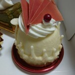 GRUN - ルント 432円 鶏みたいだねぇ(*´ω｀*)