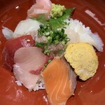 Amiyakidainingubumpukuchagama - 海鮮丼大盛