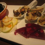 タイーム - ２０１２・６・１１　前菜盛り３人前