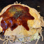 Okonomiyaki Teppan Yaki Rokusan - 肉チーズモダン