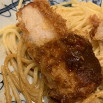 五右衛門 - カツは肉厚ジューシーで柔らかく美味しかったです
