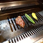 肉衛門 - こういう火力とか秘密がありそうですね。 じゅわ～っとやけていく様子はたまらないです