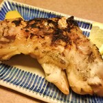 秋吉 - トン足