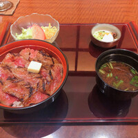 赤坂 津つ井 総本店 - 