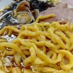 恵比寿 スタンド富士 - 麺の感じ