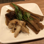 麺処 ほん田 - ビールのおつまみ