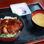 本丸茶屋 - Sソースカツ丼