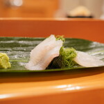 Sushi Enami - 真子鰈：熟成日数を変えての食べ比べ