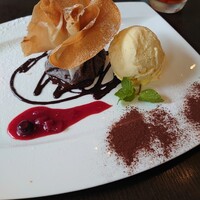 ウルフギャング・パック カフェ 愛知芸術文化センター店 -  ウルフギャング・パック カフェ 愛知芸術文化センター店 -