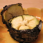緒方 - 中は白い、賀茂茄子の黒焼