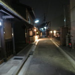 緒方 - 見えなくなるまで見送って下さいます