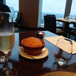 レストラン シンフォニー - パン