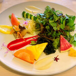 オーガニックグリル鵠沼海岸 - 旬野菜　鵠沼魚醤ドレッシング