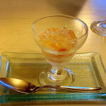 オーガニックグリル鵠沼海岸 - さくらんぼのかき氷