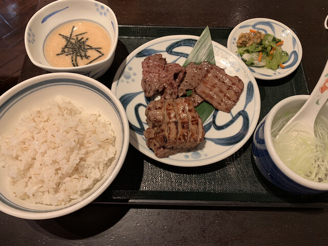 ねぎし 八重洲店 京橋 牛タン 食べログ