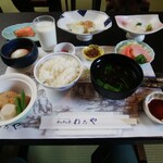 めんめん亭　わたや - 朝食（イカ刺、海苔の味噌汁が良かった。）