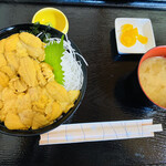 漁師の店 中村屋 - 生うに丼　3,300円